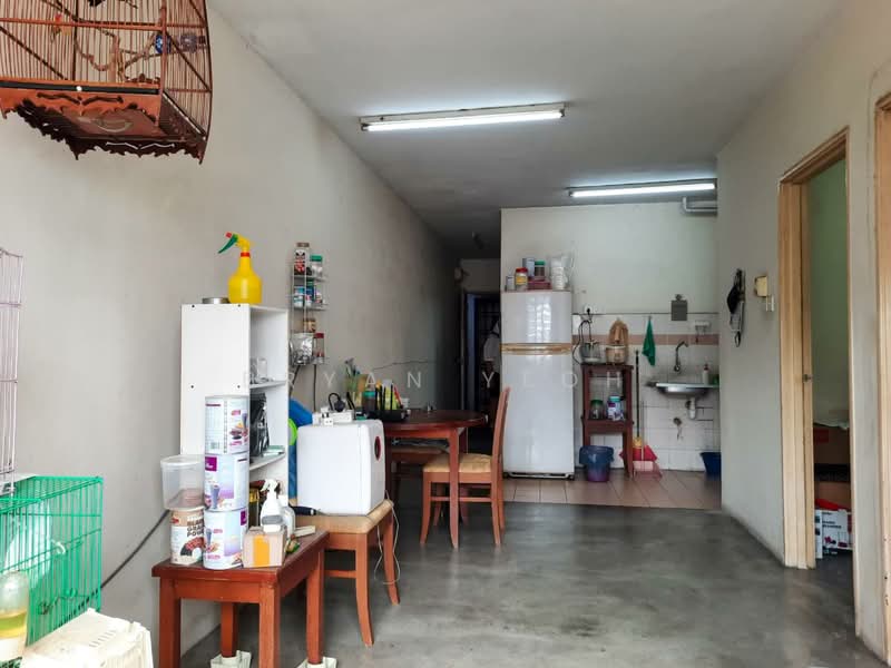 Flat for Sale at Flora Damansara Flat - Bryan Yeoh - Kitchen - PropertyGuru.com.my