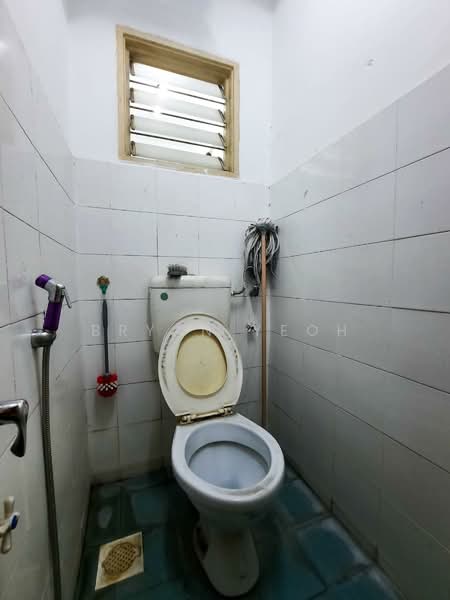 Flat for Sale at Flora Damansara Flat - Bryan Yeoh - Bathroom - PropertyGuru.com.my