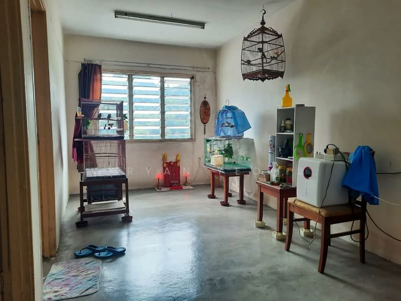 Flat for Sale at Flora Damansara Flat - Bryan Yeoh - Living Room - PropertyGuru.com.my