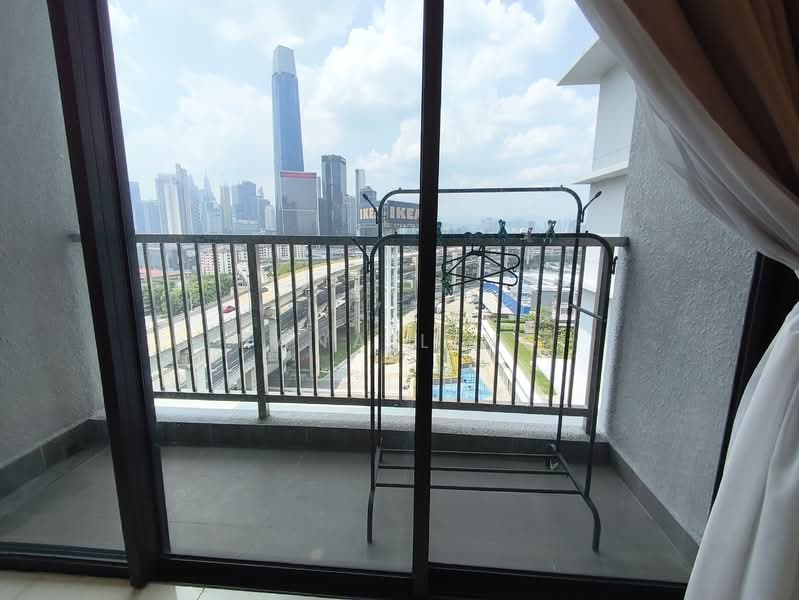 Kondominium untuk Disewa di One Cochrane Residence - Hana Ling - Balcony - PropertyGuru.com.my