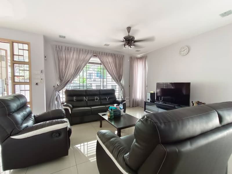 Cluster House for Sale in Taman Sri Pulai Perdana (Skudai) - Cendy Chau - Living Room - PropertyGuru.com.my