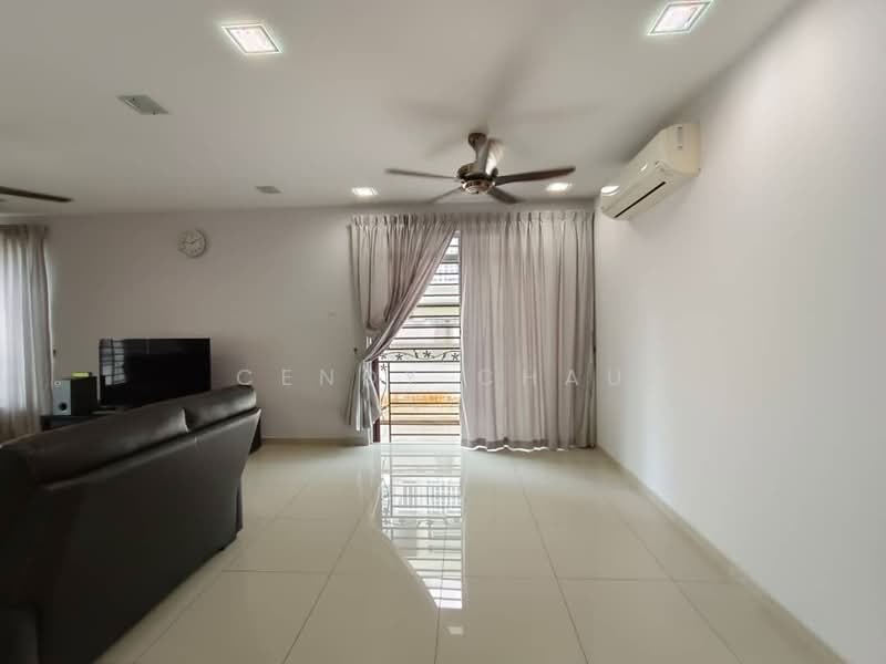 Cluster House for Sale in Taman Sri Pulai Perdana (Skudai) - Cendy Chau - Living Room - PropertyGuru.com.my