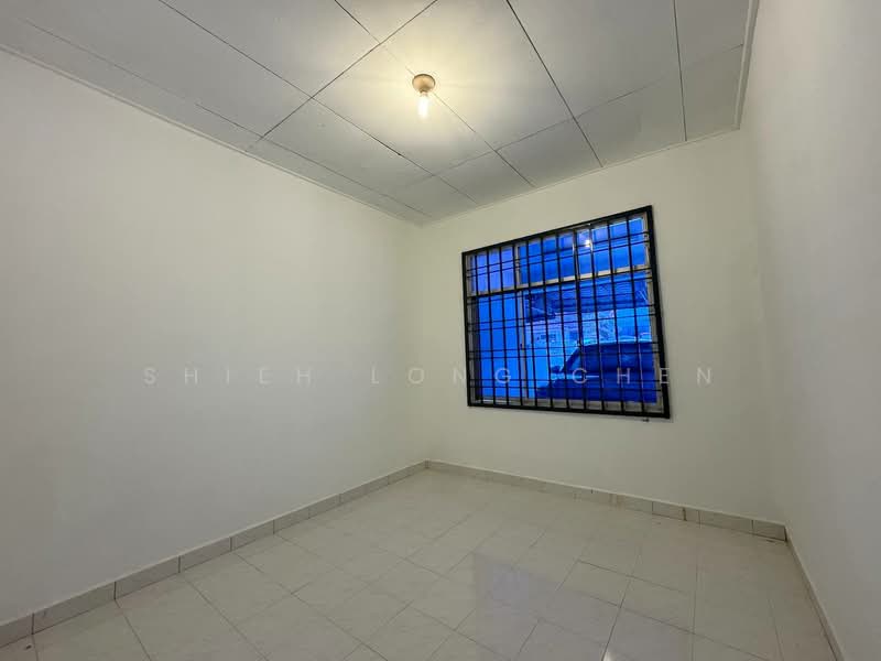 Rumah Teres 1 Tingkat untuk Dijual di Taman Puteri Wangsa (Ulu Tiram) - Shieh Long Chen - Interior - PropertyGuru.com.my