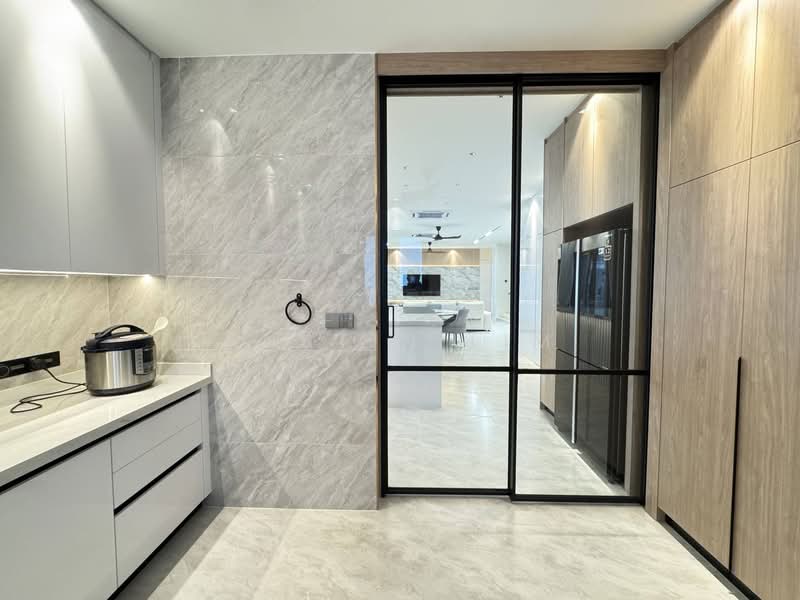 Kondominium untuk Dijual di The MINH - Austin Lim - Kitchen - PropertyGuru.com.my