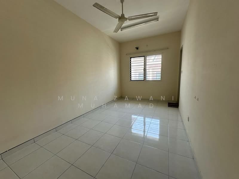 2-storey Terraced House for Sale in Nilai Impian (Nilai) - Muna Zawani Muhamad - Living Room - PropertyGuru.com.my