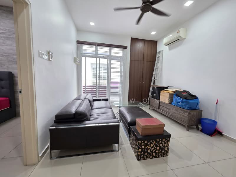 Cluster House for Sale in Kangkar Pulai (Skudai) - Justin Wong - Living Room - PropertyGuru.com.my