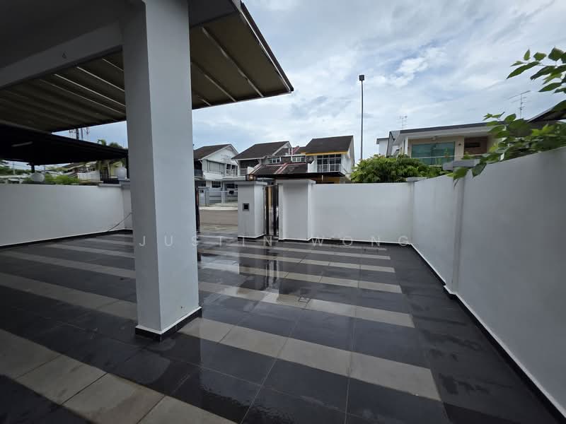 Cluster House for Sale in Kangkar Pulai (Skudai) - Justin Wong - Exterior - PropertyGuru.com.my