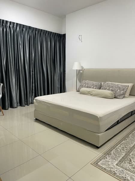 Servis Apartment untuk Disewa di Tropez Residences - Le Ching . - Bedroom - PropertyGuru.com.my