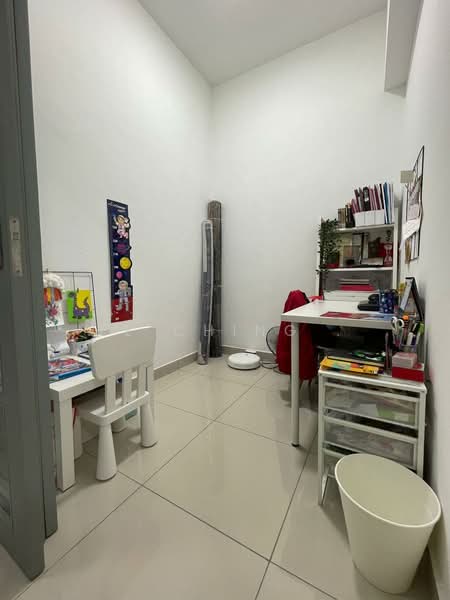 Servis Apartment untuk Disewa di Tropez Residences - Le Ching . - Study - PropertyGuru.com.my