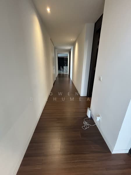 Condominium for Rent at Rhombus - Gwen Delhumeau - Corridor - PropertyGuru.com.my
