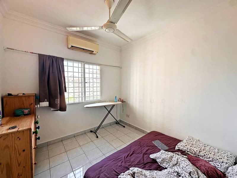 Condominium for Sale at Oakleaf Park - Abid Sabarudin - Bedroom - PropertyGuru.com.my