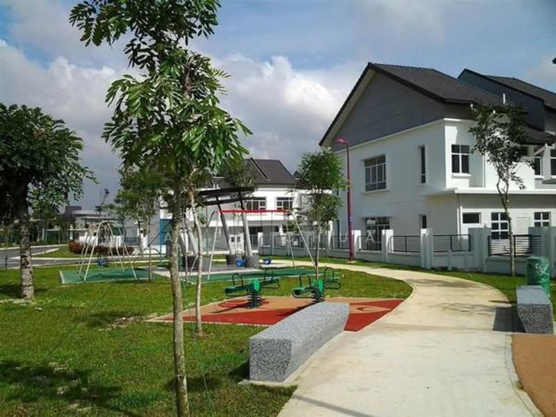 2-storey Terraced House for Rent in Kota Kemuning (Shah Alam) - Alex Chua - Exterior - PropertyGuru.com.my