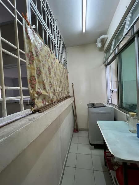 Apartment for Rent at Lake View Suites - Nicholas Low - Balcony - PropertyGuru.com.my