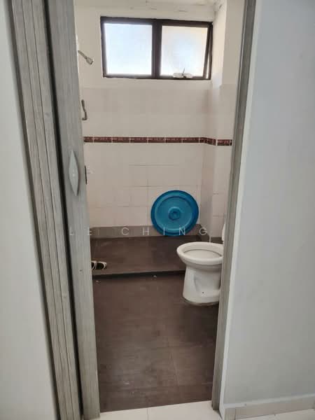 Kondominium untuk Disewa di Skudai Villa - Le Ching . - Bathroom - PropertyGuru.com.my
