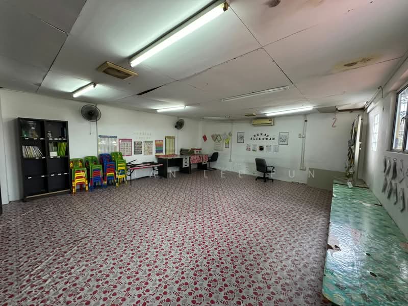 Rumah Teres 2 Tingkat untuk Dijual di Saujana Utama 2 (Ijok) - Vivian Lee Fun - PropertyGuru.com.my