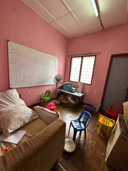 Rumah Teres 2 Tingkat untuk Dijual di Saujana Utama 2 (Ijok) - Vivian Lee Fun - PropertyGuru.com.my