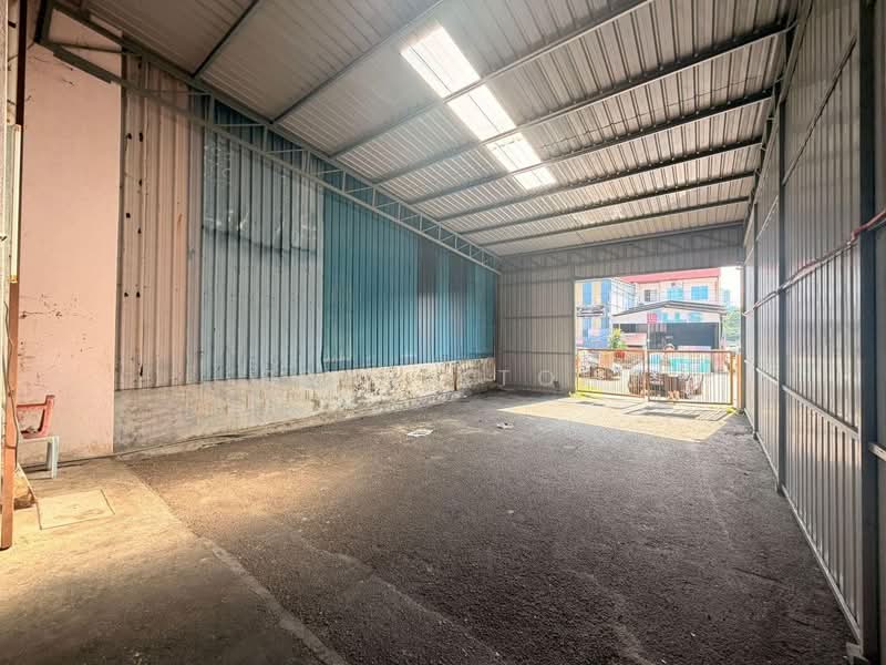 Kilang untuk Disewa di Taman Mount Austin (Tebrau) - Edwin Toh - Exterior - PropertyGuru.com.my