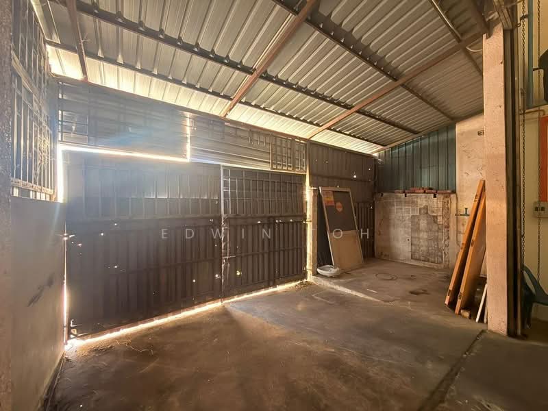 Kilang untuk Disewa di Taman Mount Austin (Tebrau) - Edwin Toh - Exterior - PropertyGuru.com.my