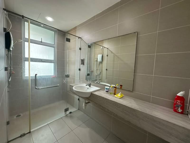 Service Residence for Rent at Summerton - Xinnee . - Bathroom - PropertyGuru.com.my