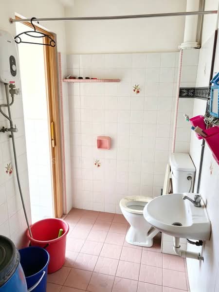 Rumah Flat untuk Dijual di Lucky Garden - Sunny Tse - PropertyGuru.com.my