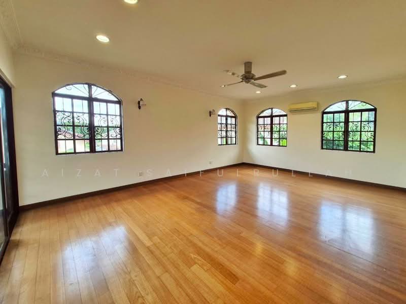 Rumah Banglo untuk Dijual di Seksyen 6 (Kota Damansara) - Aizat Saifulrullah - Living Room - PropertyGuru.com.my