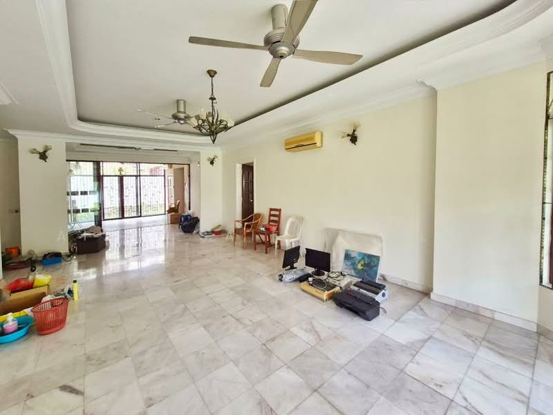 Rumah Banglo untuk Dijual di Seksyen 6 (Kota Damansara) - Aizat Saifulrullah - Living Room - PropertyGuru.com.my