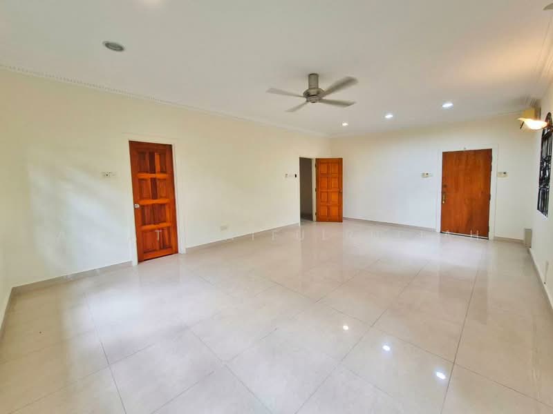 Rumah Banglo untuk Dijual di Seksyen 6 (Kota Damansara) - Aizat Saifulrullah - Living Room - PropertyGuru.com.my