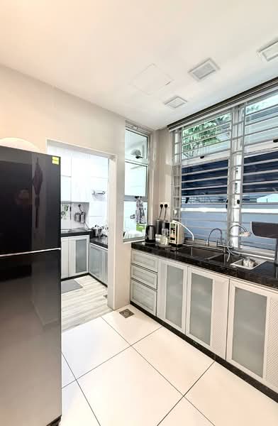 Kondominium untuk Dijual di The Seed Taman Sutera Utama - Calvin Wong - Kitchen - PropertyGuru.com.my