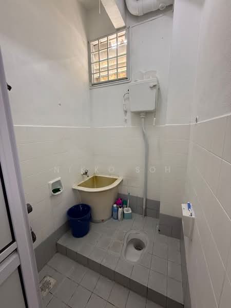 2-storey Terraced House for Sale in Permas Jaya (Johor Bahru) - Nikko Soh - Bathroom - PropertyGuru.com.my