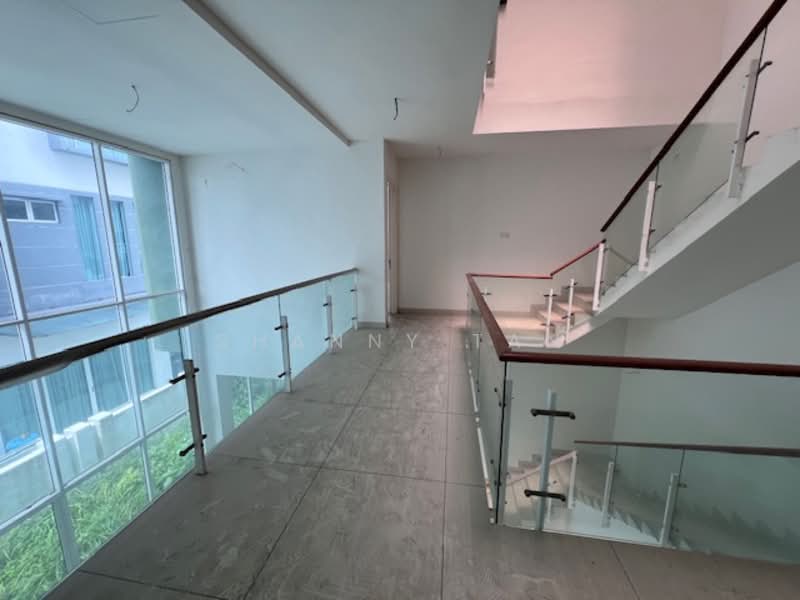 Rumah Berkembar untuk Dijual di Bandar Sungai Long (Selangor) - Shanny Tan - Corridor - PropertyGuru.com.my