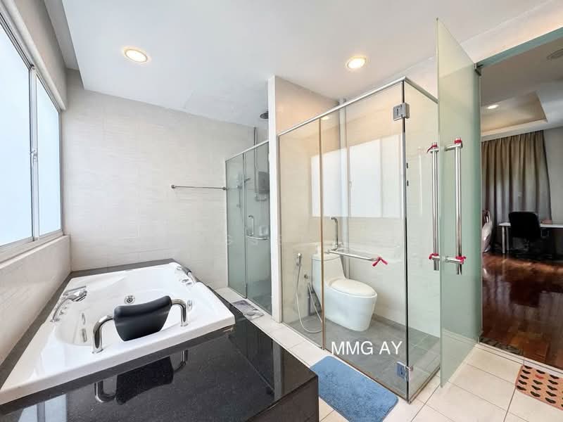 Bungalow for Sale in Setia Eco Park (Setia Alam) - Yongsen Lim - Bathroom - PropertyGuru.com.my