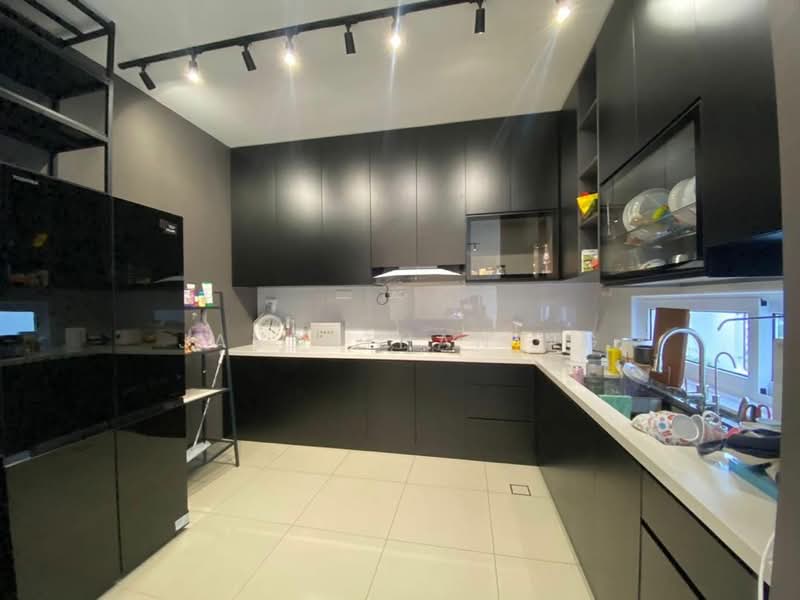 Cluster House for Sale in Taman Ekoflora (Johor Bahru) - Javenthan Ng - Kitchen - PropertyGuru.com.my