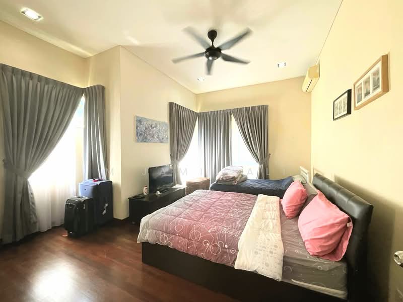 Bungalow for Sale in Kayangan Heights (Shah Alam) - M Jamil Ali - PropertyGuru.com.my