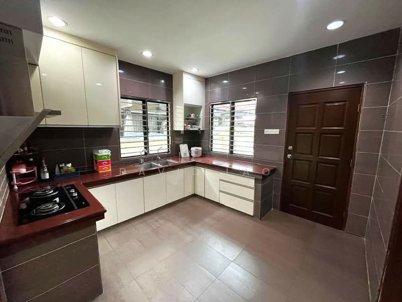 2-storey Terraced House for Sale in Batu Caves (Selangor) - David Lao - Kitchen - PropertyGuru.com.my