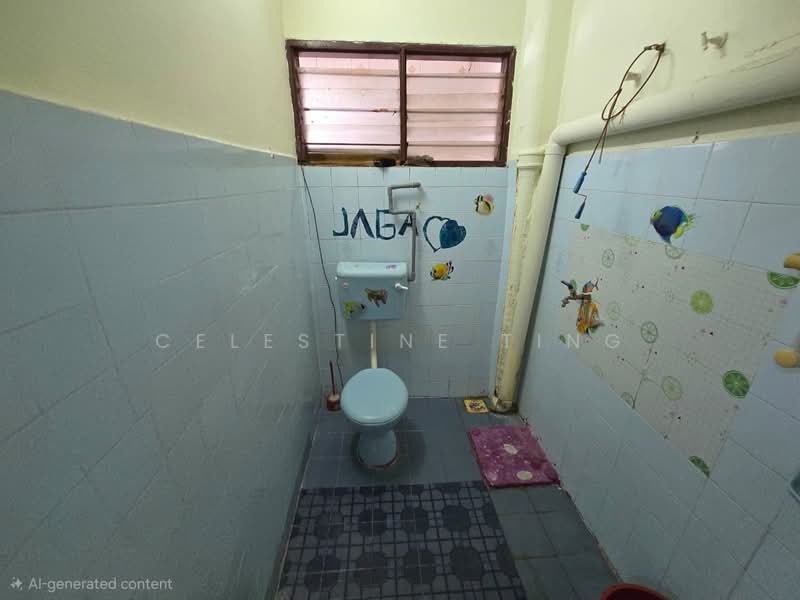 2-storey Terraced House for Sale in Taman Bukit Kajang Baru (Kajang) - Celestine Ting - Bathroom - PropertyGuru.com.my