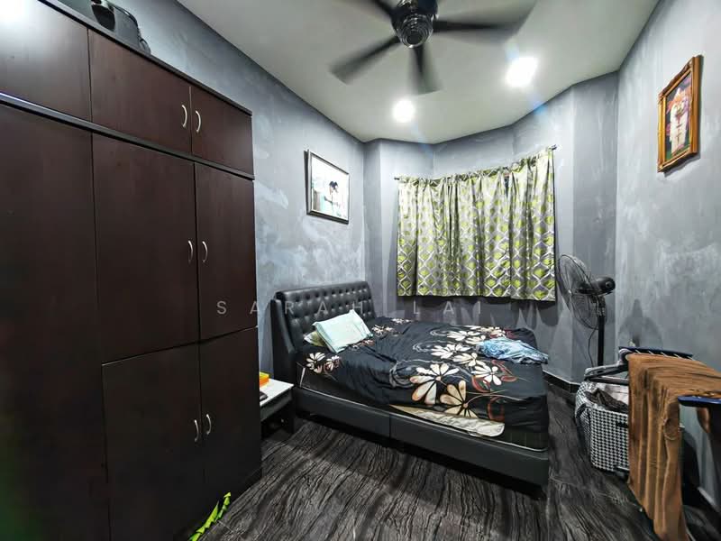 For Sale - Taman Kempas Indah