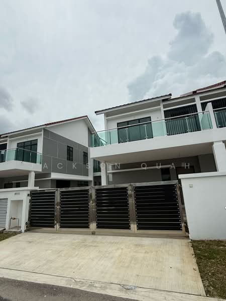 Cluster House for Sale in Austin (Johor Bahru) - Jackson Quah - PropertyGuru.com.my