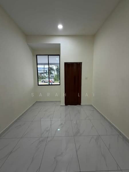 Rumah Teres 1 Tingkat untuk Dijual di Setia Tropika (Johor Bahru) - Sarah Lai - PropertyGuru.com.my