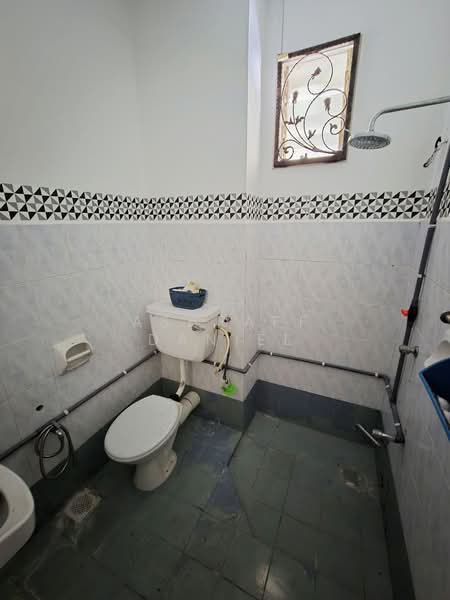 Rumah Teres untuk Dijual di Alam Damai (Cheras) - Ashraff Daniel - PropertyGuru.com.my