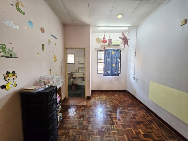 2-storey Terraced House for Sale in Kota Kemuning (Shah Alam) - Ashraff Daniel - PropertyGuru.com.my