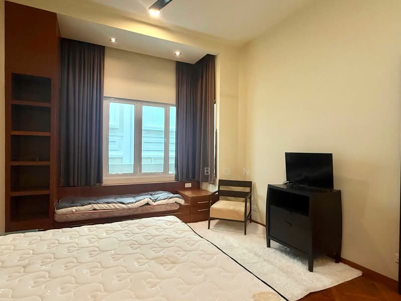 Servis Apartment untuk Disewa di Straits Quay (The Suites at Waterside) - Yuki Bong - Bedroom - PropertyGuru.com.my