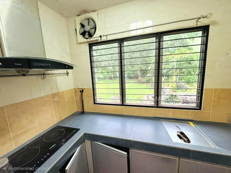 Rumah Teres 2 Tingkat untuk Dijual di Bukit Jelutong (Shah Alam) - Nazrin Hakimin - Kitchen - PropertyGuru.com.my