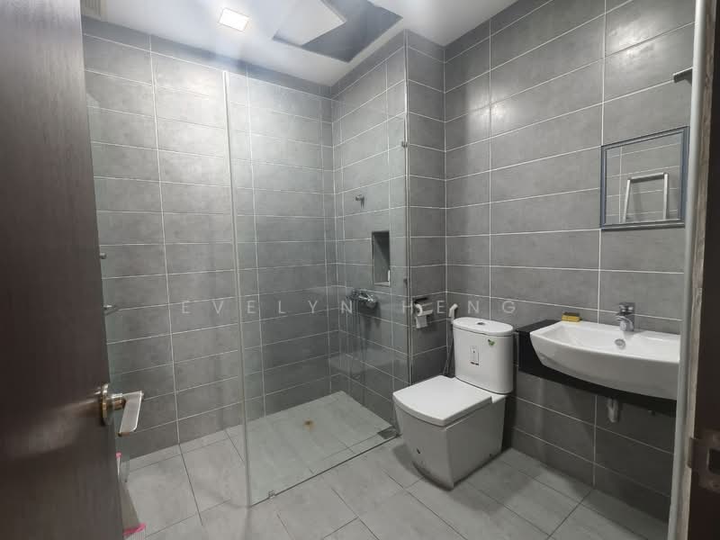Service Residence for Rent at Paragon Residences @ Straits View - Evelyn Heng - Bathroom - PropertyGuru.com.my