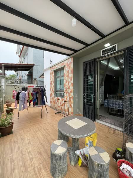 Semi-Detached House for Sale in Taman Pulai Bayu (Skudai) - Azlan Ismail aiproperty - Exterior - PropertyGuru.com.my