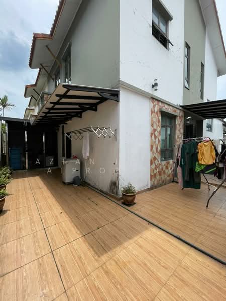 Semi-Detached House for Sale in Taman Pulai Bayu (Skudai) - Azlan Ismail aiproperty - Exterior - PropertyGuru.com.my