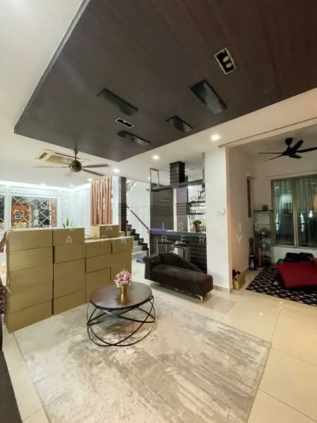 Semi-Detached House for Sale in Taman Pulai Bayu (Skudai) - Azlan Ismail aiproperty - Living Room - PropertyGuru.com.my