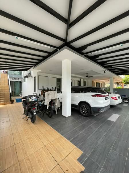 Semi-Detached House for Sale in Taman Pulai Bayu (Skudai) - Azlan Ismail aiproperty - Exterior - PropertyGuru.com.my