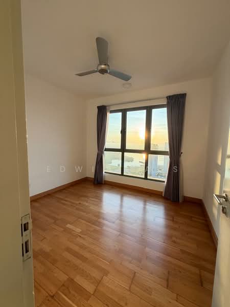 Kondominium untuk Dijual di Teega Residences - Edwin Dass - Bedroom - PropertyGuru.com.my
