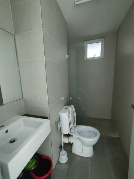Kondominium untuk Disewa di Tropicana Bay Residences - Xinnee . - Bathroom - PropertyGuru.com.my