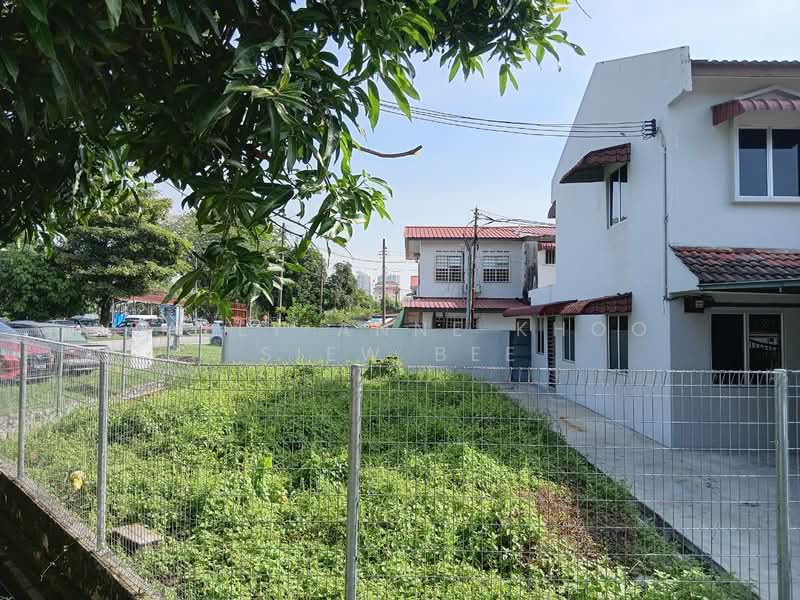 2-storey Terraced House for Sale in Seksyen 3, Taman Kinrara (Puchong) - Sally Anne Khoo Siew bee - Exterior - PropertyGuru.com.my